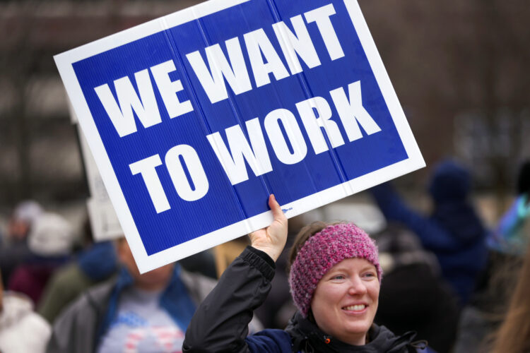 The US labor market continues to surprise and the unemployment rate, against the odds, is falling
